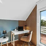 Neu! Design -yellow Octopus- Apartment Sankt Augustin