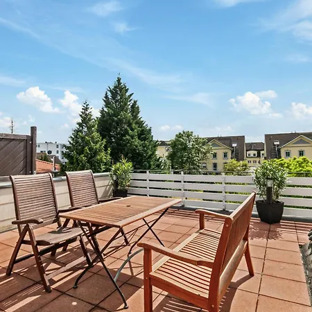 Neu! Design -yellow Octopus-